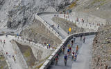 Scalata Cima Coppi, 9300 ciclisti sui tornati dello Stelvio